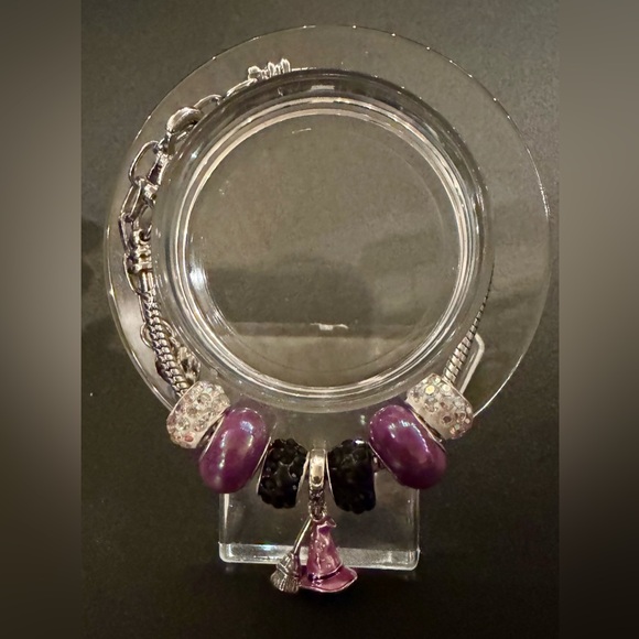 Halloween Handcrafted Witch Hat & Broom Bracelet Purple & Silver Adjustable - Picture 2 of 4